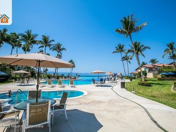 Departamento Frente al Mar en Venta en Marina Vallarta | Condo Caracoles