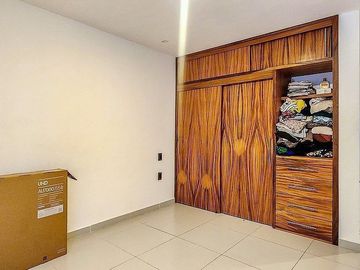 Casa en Venta de 3 recamaras y Roof Garden en Paisajes del Tesoro | Zona ITESO