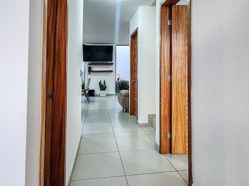 Casa en Venta de 3 recamaras y Roof Garden en Paisajes del Tesoro | Zona ITESO