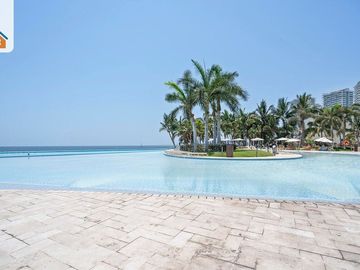 Departamento de Lujo Frente al Mar en Venta en Zona Hotelera