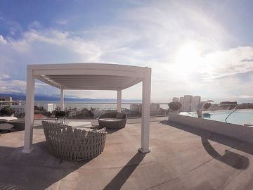 Departamento en venta en Marina Vallarta – Nautico Frente al Mar con 2 Rec