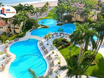 Departamento de Lujo Frente al Mar en Venta en Marina Vallarta | Porto Fino