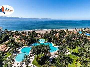 Departamento de Lujo Frente al Mar en Venta en Marina Vallarta | Porto Fino