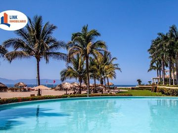 Departamento de Lujo Frente al Mar en Venta en Marina Vallarta | Porto Fino