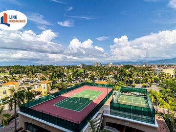 Departamento de Lujo Frente al Mar en Venta en Marina Vallarta | Porto Fino