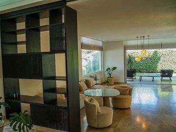 Casa en venta amueblada en Valle Real, Zapopan.