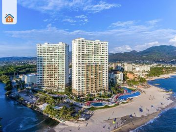 Departamento de lujo frente al mar en venta en Grand Venetian Puerto Vallarta