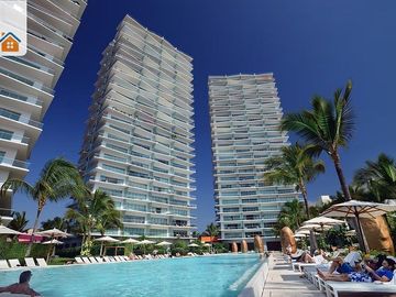 Departamento de lujo en venta en ICON Puerto Vallarta