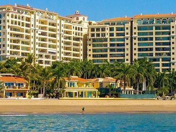 Departamento en Venta en Portofino con Vista a la Marina
