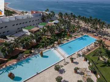 Departamento de Lujo Frente al Mar en Venta en ICON Vallarta