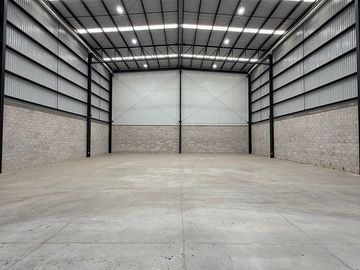 BODEGA EN RENTA 700 M2 PARQUE INDUSTRIAL ZAPOPAN