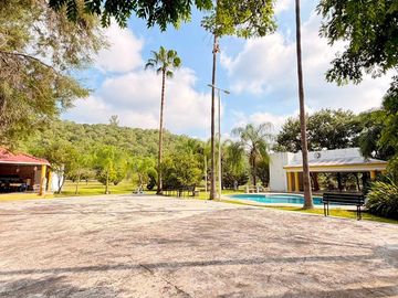 Quinta Campestre en Venta en Montemorelos, Nuevo León