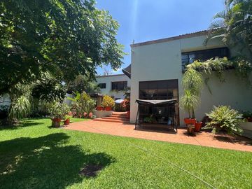 CASA, RESIDENCIA VENTA EN LA COLONIA SEATTLE, ZAPOPAN