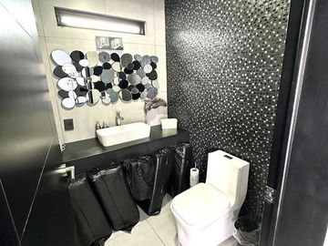 VENTA DE CASA EN JARDIN REAL DENTRO DEL COTO 8 ZAPOPAN JAL