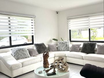 VENTA DE CASA EN JARDIN REAL DENTRO DEL COTO 8 ZAPOPAN JAL