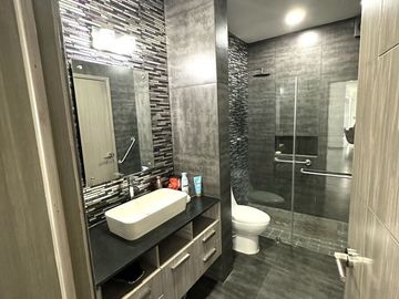 VENTA DE CASA EN JARDIN REAL DENTRO DEL COTO 8 ZAPOPAN JAL