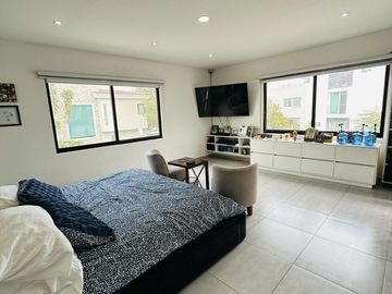VENTA DE CASA EN JARDIN REAL DENTRO DEL COTO 8 ZAPOPAN JAL