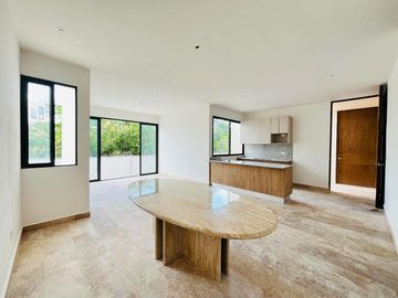DEPARTAMENTO EN VENTA EN EL NORTE DE MÉRIDA SOBRE AVENIDA EN SANTA GERTRUDIS