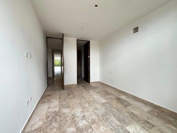 DEPARTAMENTO EN VENTA EN EL NORTE DE MÉRIDA SOBRE AVENIDA EN SANTA GERTRUDIS