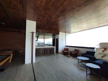 DEPARTAMENTO EN LOMAS