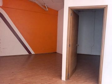 LOCAL EN RENTA CERCA DE MEDICINA DE LA BUAP