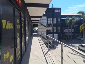 LOCALES EN RENTA CERCA DE CARMELITAS