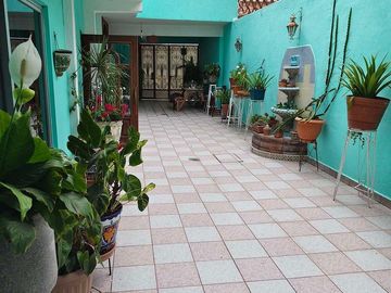 CASA EN VENTA CENTRO DE QUERETARO