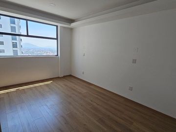 Departamento NUEVO en renta, Loma Cúspide