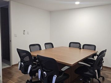 Departamento NUEVO en renta, Loma Cúspide