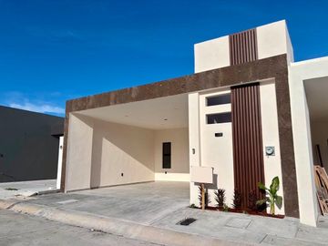 Casa en venta en Veracruz Fracc. Punto Lomas