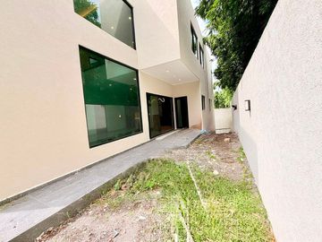 Casa en venta en Veracruz en Fracc. Río del Dorado