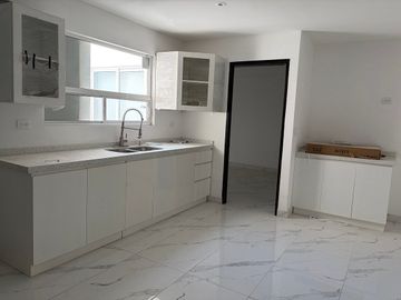 DEPARTAMENTO EN RENTA CUMBRES 2o SECTOR