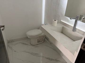 DEPARTAMENTO EN RENTA CUMBRES 2o SECTOR