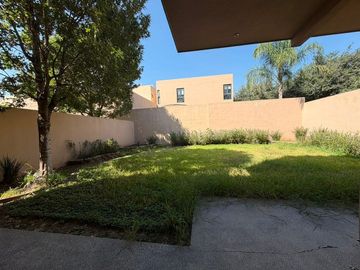 CASA EN RENTA BIOMA RESIDENCIAL MONTERREY
