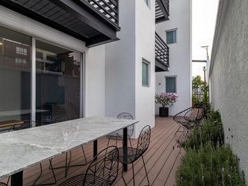 Venta, departamento con terraza  a 5 minutos de Santa Fe