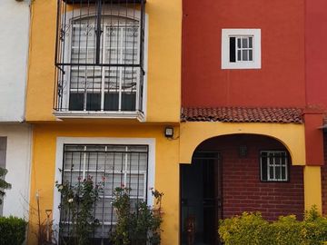 CASA EN VENTA EN TOLUCA EN PRIVADA SALIDA RAPIDA CD.MX