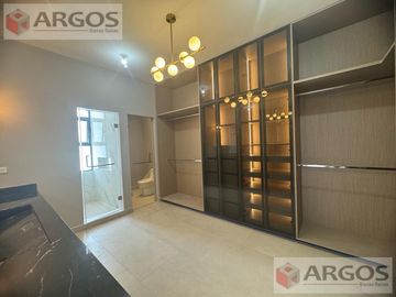 CASA EN VENTA EN CASTAÑOS DEL VERGEL