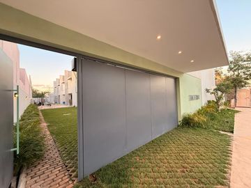 Casa en venta en Temozon Norte 36