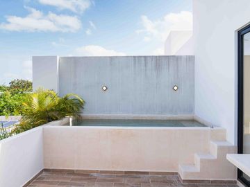 Casa en venta en Temozon Norte 36