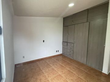 Casa en Santa Cruz Otzacatipan, Toluca
