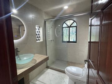 Casa en Santa Cruz Otzacatipan, Toluca