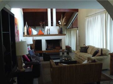 Casa en venta  en LO BARNECHEA