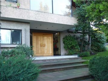 Casa en venta  en LO BARNECHEA