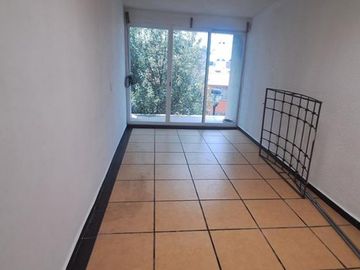 VENTA DE CASA EN FRACCIONAMIENTO HACIENDA SANTA CLARA EN LERMA