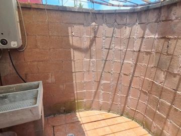 VENTA DE CASA EN FRACCIONAMIENTO HACIENDA SANTA CLARA EN LERMA