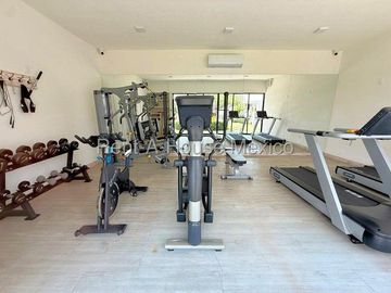El Refugio Departamento de 85 m² con Jardín Privado y 2 Estacionamientos RAH1428