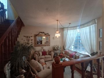 Casa en Lomas Lindas, Atizapán De Zaragoza