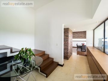 Casa en Venta en Sierra Alta, Monterrey, Nuevo León.