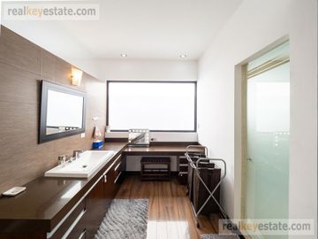 Casa en Venta en Sierra Alta, Monterrey, Nuevo León.
