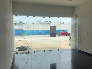 SE RENTA CÓMODO LOCAL EN AV. MAESTROS CAMPECHANOS, CAMPECHE